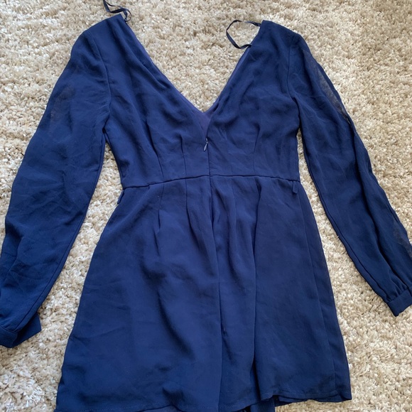 Navy blue shorts romper - Picture 2 of 2